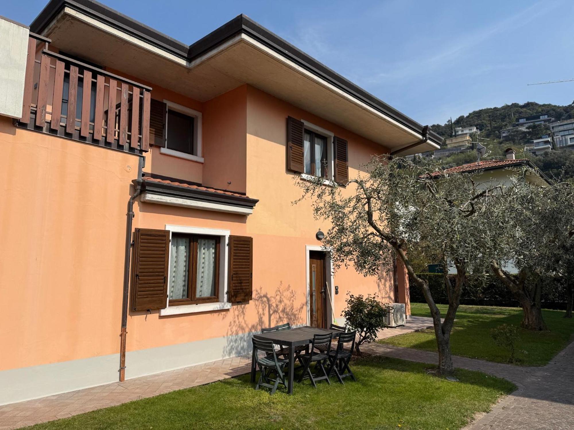 Ferienwohnung Casa Martinelli Torbole Sul Garda Exterior foto
